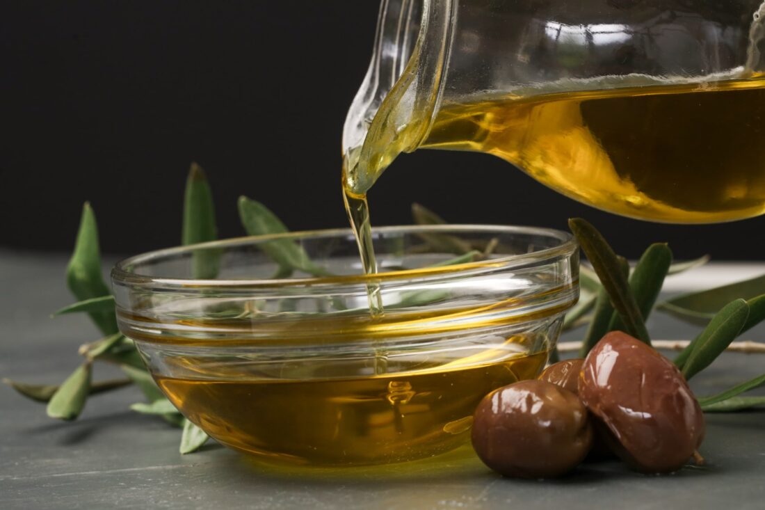 Olio extra vergine di oliva: perché fa bene a bambini e neonati